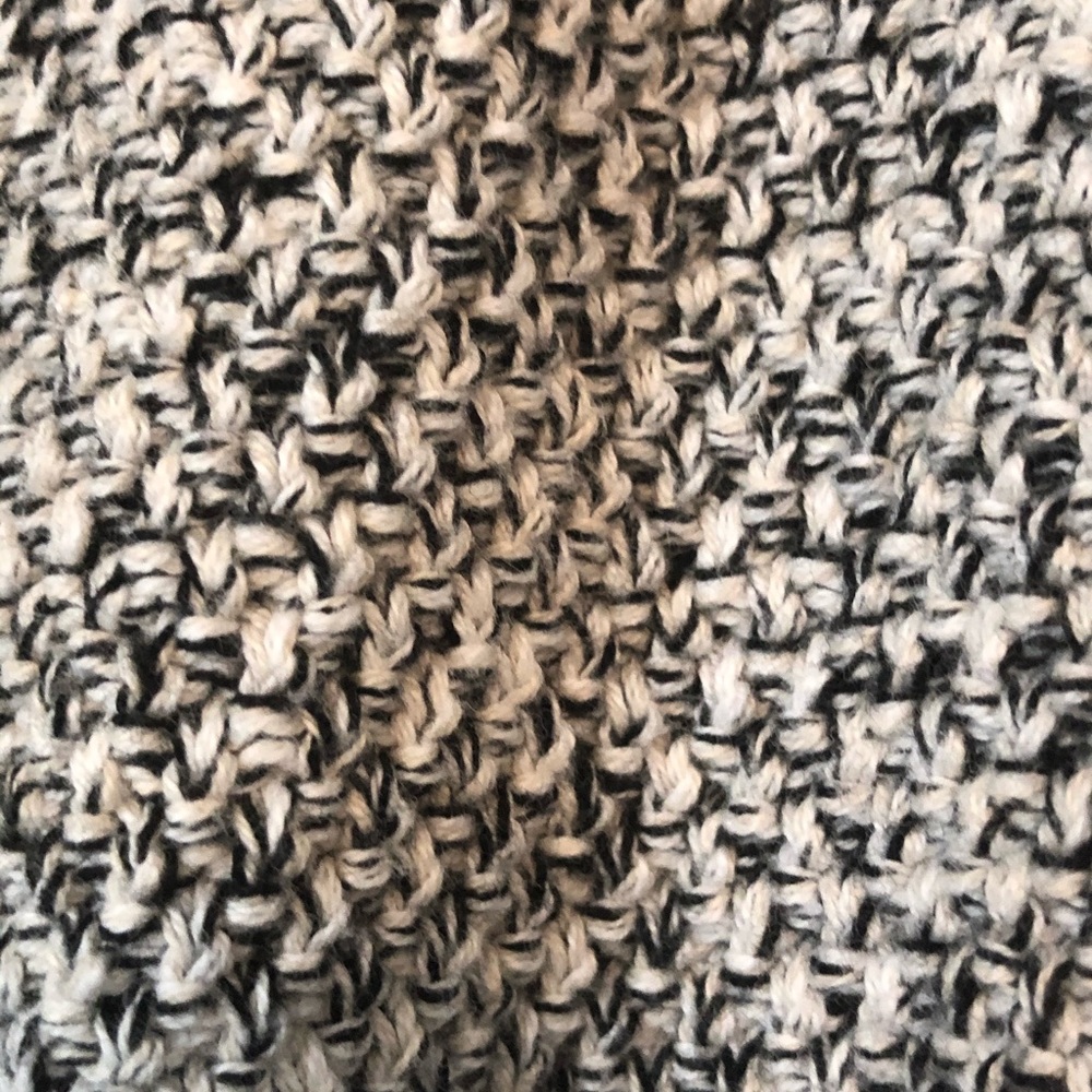 Cardigan - Picture 2 of 3